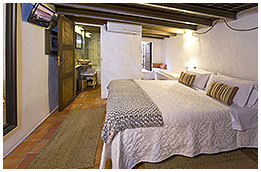 Imagen habitacion hotel rural ibiza Can Partit- Mateu